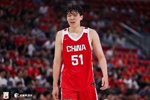 还是得打出你的优势！杨瀚森替补17分钟 9中4拿到10分5板