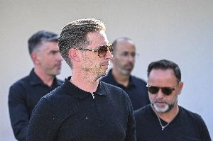 TA：爱德华兹已经卸任芬威CEO 芬威总裁迈克·戈登将重掌足球业务